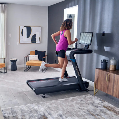 Echelon Stride-8s Treadmill - Commercial Grade